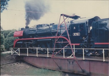 Steam locomotive in process of being turned around in Wodonga.