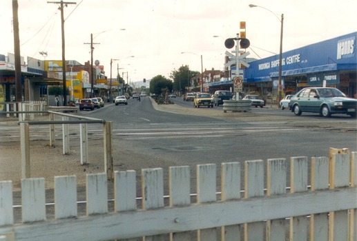 High Street Wodonga looking north from the railway crossing. Crossing lights on the right
