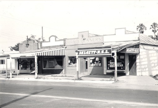 Dalgety-N.Z.L building in High Street West - corner of Melbourne Road to Railway.