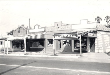 Dalgety-N.Z.L building in High Street West - corner of Melbourne Road to Railway.