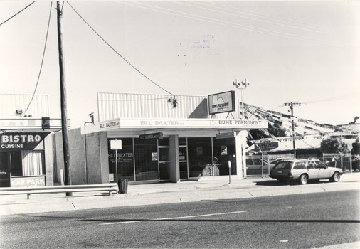 Wodonga, High Street West - Emilio's Bistro, Bill Baxter office, Hume Permanent 