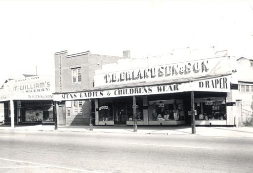Wodonga, High Street West - W. Hicks & Son, Belvoir Chambers, T. B. Erlandsen & Son.