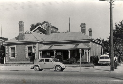 Old Police Station, High Street Wodonga with the Courthouse visible in the background.