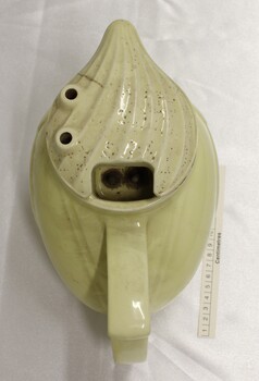 Top view of jug showing steam outlets and electricity socket