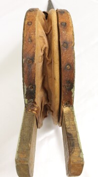 Side view of bellows showing canvas