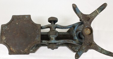 Metal table scales - Balance and plate. Dish not available