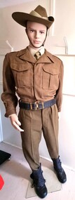 Australian Army Uniform - RAEME Corps