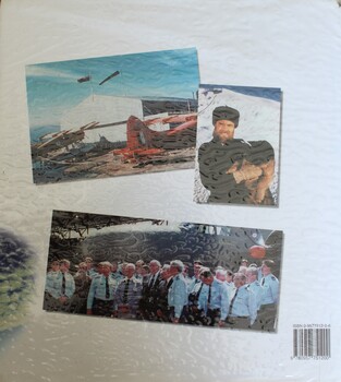 Back cover with 3 images.