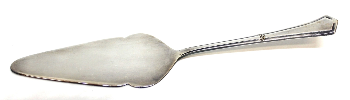 An electroplated silver nickel cake slide