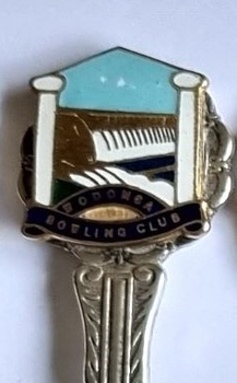 Insignia - Wodonga Bowling Club showing Hume Weir
