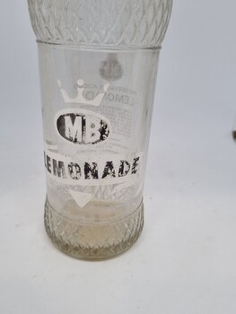 Murray Breweries logo on side of bottle