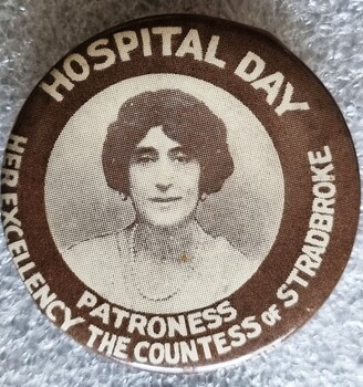 Hospital Day badge showing image of the Countess of Stradbroke to support donations to military hospitals.