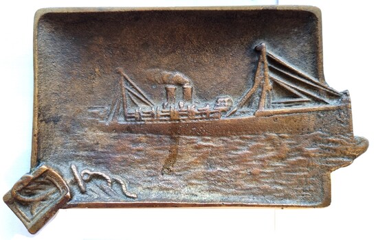 WW1 Ashtray imprinted with image of a WW1 warship