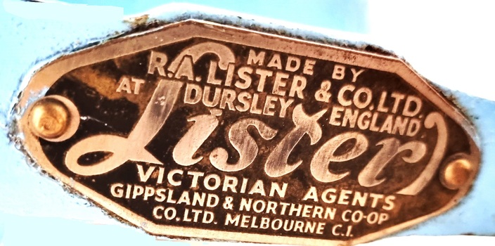 R. A. Lister nameplate on handle of separator including name of manufacturer and distributer.