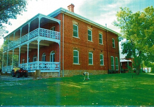 De Kerilleau showing verandah and side of house with a glimpse of servant's quarters behind