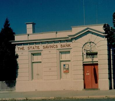 Stone building of State Bank of Victoria