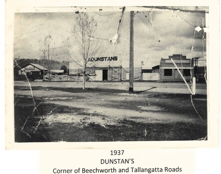 Old photo of Dunstan's building taken in 1937.