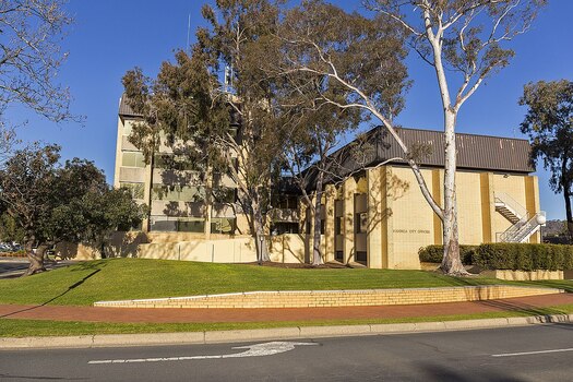 A brick building which houses the Wodonga City Offices.