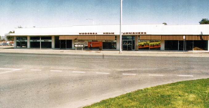 Wodonga HOme Furnishers Building High Street Wodonga