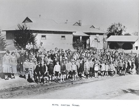 Children outside Mitta Junction Primary School