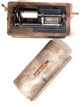 Edison Phonograph and case top view