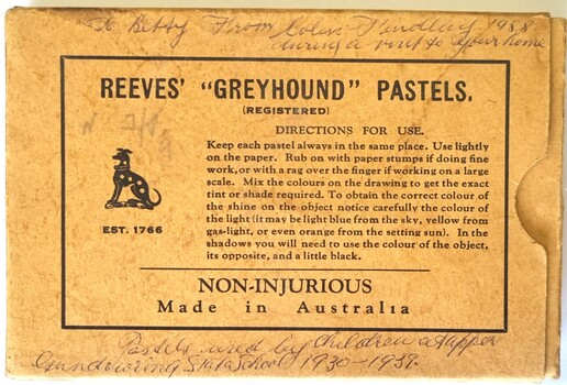 Reeves Greyhound Pastels Packet