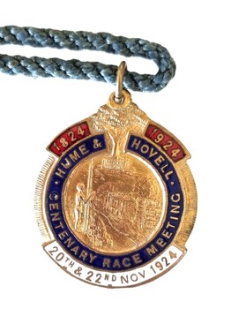 Hume and Hovell Centenary Race Meeting Member's Badge