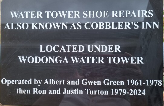Plaque at Hut 97 Bonegilla Migrant Experience