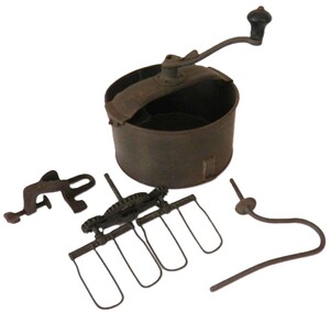 Cake mixer and components