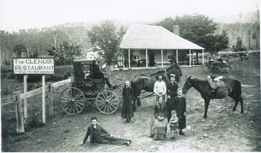 Glencoe Restaurant, Tallandoon with family group at the front.