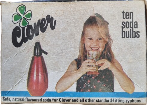 Packet of ten soda bulbs