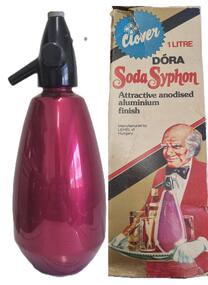 Soda Syphon with box