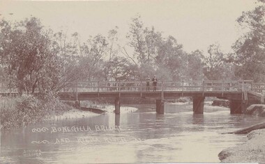 Bonegilla Bridge and Kiewa River