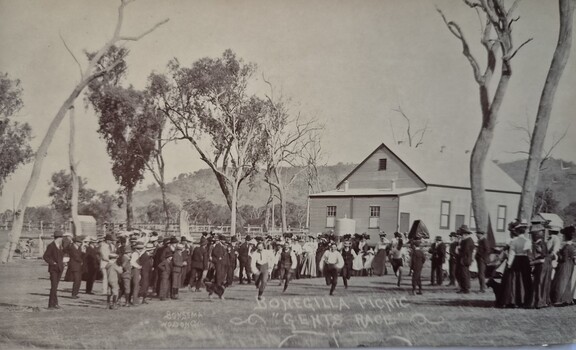 Bonegilla picnic Gents race