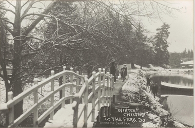 The Bridge in the Park, 1922