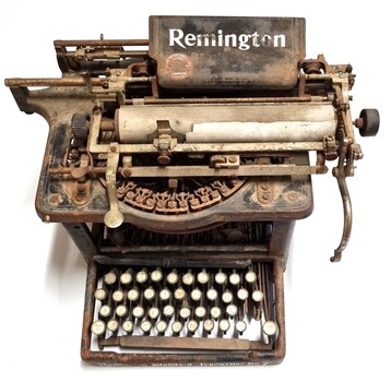 Remington Standard Typewriter No. 7 Top View