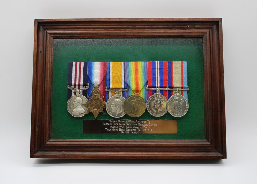 Award Court Mounted Medals