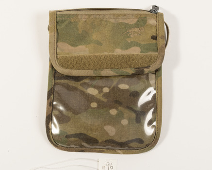 Field notebook holder in Disruptive Pattern Camouflage Uniform