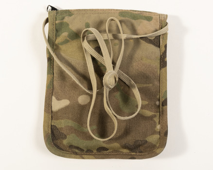 Field notebook holder in Disruptive Pattern Camouflage Uniform