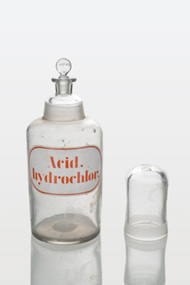 Reagent Bottle & Cup