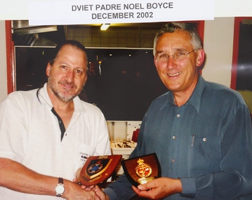 Picture of Diamond Valley Sub Branch President, Bob Elworthy, and Sub Branch Padre, Noel Boyce.