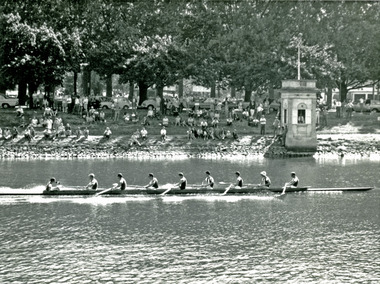 Black and white photograph, 01 Maiden VIII won 4 races, 1967