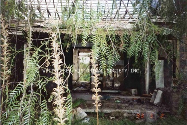 Photograph, Kath Power, Magpie Farmhouse, South Morang, March 1993