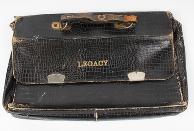 Functional object - Briefcase
