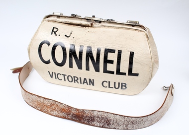 Functional object - Bookmaker's Bag