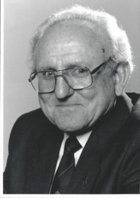 Photograph - Portrait, Keesing Photographic Pty Ltd, Committee Chairman Chas Munnerley, 1991