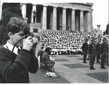 Photograph - Photo, Anzac commemoration for students 1990, 1990