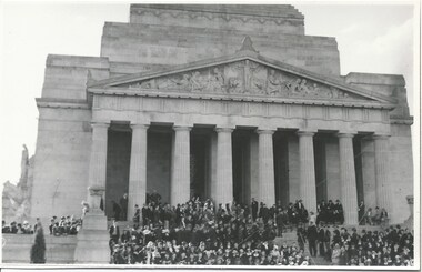 Photograph, Anzac commemoration for students 1938, 1939