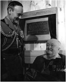 Photograph, Legatee Donovan Joynt and Lt-Gen Sir Phillip Bennett