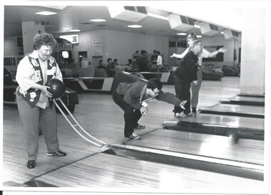 Photograph - Junior legatee outing, Bowling, 1994